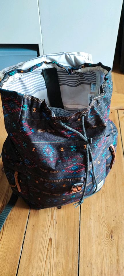 Eastpak Plica Outwards Indian - Retro Rucksack in Flensburg