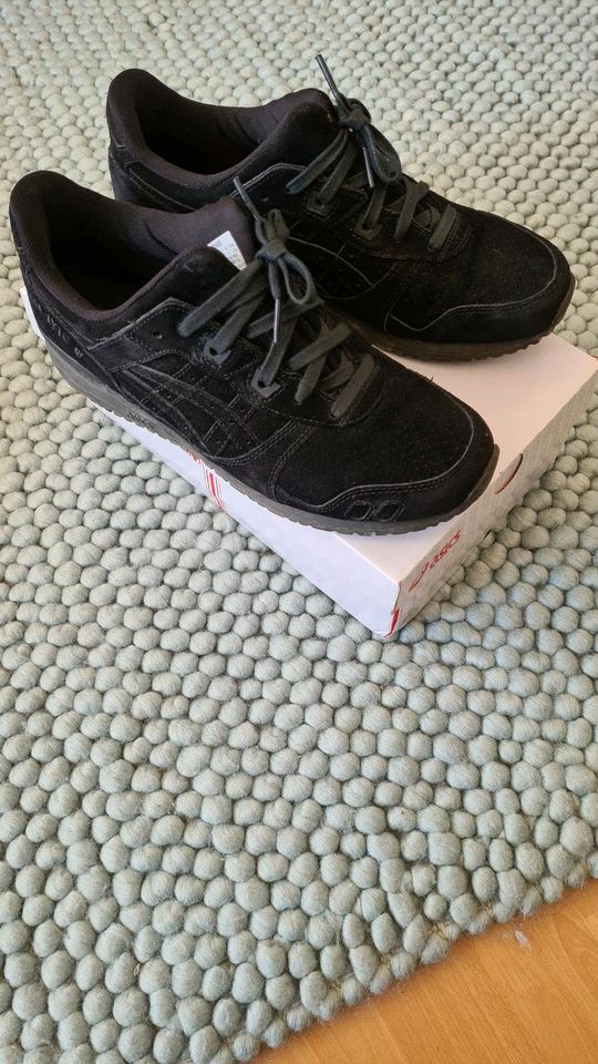 asics gel lyte III schwarz 41,5 Sneaker in Berlin