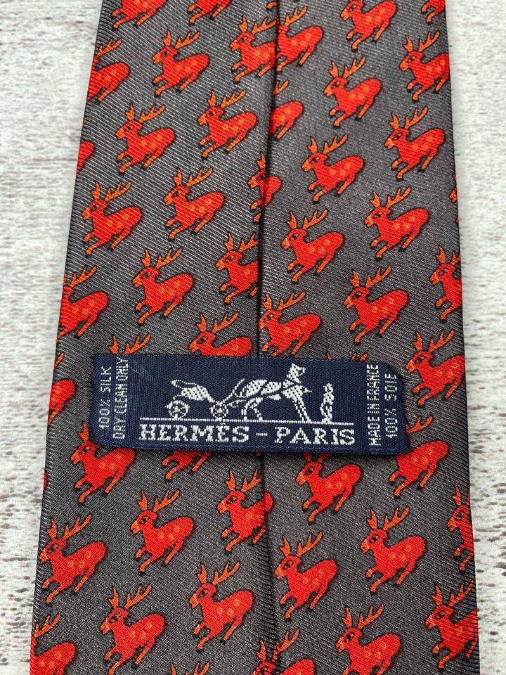 Vintage Hermès Paris Deer Rain Krawatte in Berlin