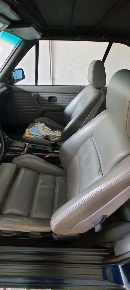 Aus Familienbesitz: Oldtimer zu verkaufen, BMW E30 Cabrio, 325i in München