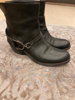 Vic Stiefelette CowboyStyle Gr 37 in schwarz TOP Zustand Hessen - Wiesbaden Vorschau