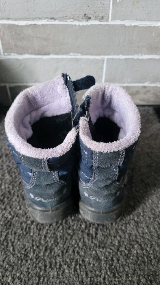 Primigi Winterstiefel Sterne 25 in Kelkheim