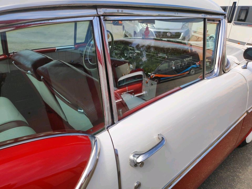 1954 Oldsmobile 98 Holiday, US Car, Oldtimer in Chemnitz