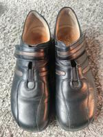 Hochwertige Halbschuhe von Ladysko mit Klettverschluss, Gr.40 Bielefeld - Milse Vorschau