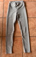 Leggings grau Größe S figurformend Po Push Waben Design Nordrhein-Westfalen - Wesel Vorschau