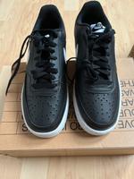 NIKE Herren Freizeitschuhe Court Vision Low Next Nature, Gr.39 Sachsen - Marienberg Vorschau