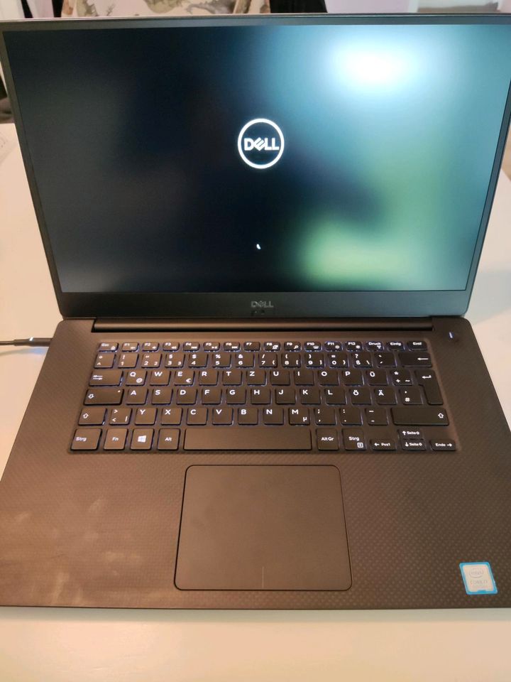 Laptop Dell Precicion 5530 in Aldingen