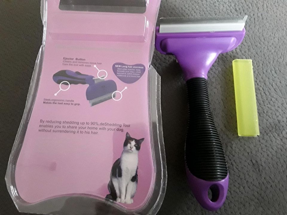 Katzenkamm De Shedding tool Furecare furminator Unterfellbürste in Hutthurm