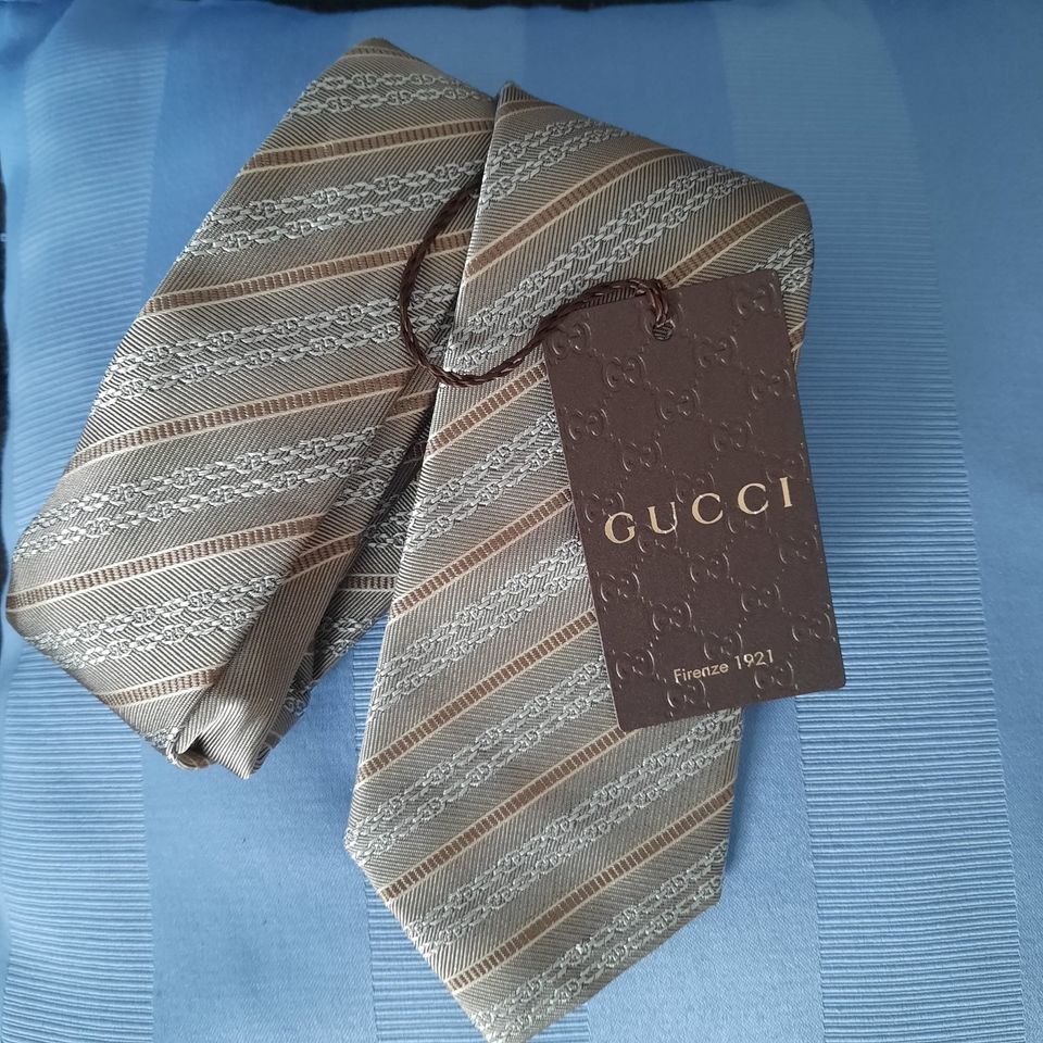 Gucci Krawatte in Rockenberg