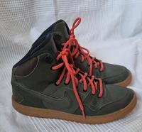 NIKE Sneaker Größe 41 Hessen - Villmar Vorschau