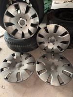 Winterreifen 205/60R16 92H (Audi Radkappen) Schleswig-Holstein - Hohenfelde Vorschau