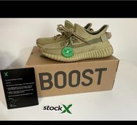 Original Yeezys Boost 350 von Adidas Gr. 40 Nordrhein-Westfalen - Menden Vorschau