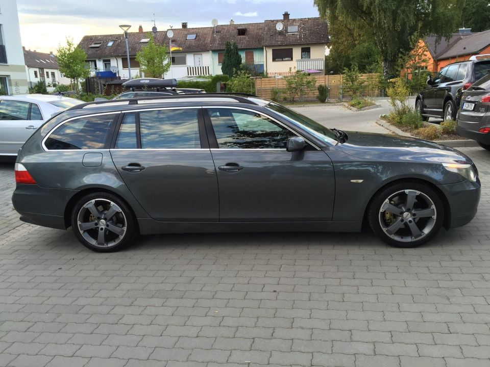 BMW 530d Head-up ACC Anhänger in Frankfurt am Main