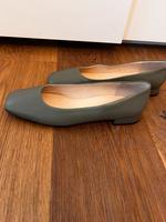 Högl •klassischer Ballerina •Grün•Leder•Größe 39. •Neu Baden-Württemberg - Ulm Vorschau