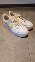 Nike Air Gr. 38,5 Nordrhein-Westfalen - Warburg Vorschau