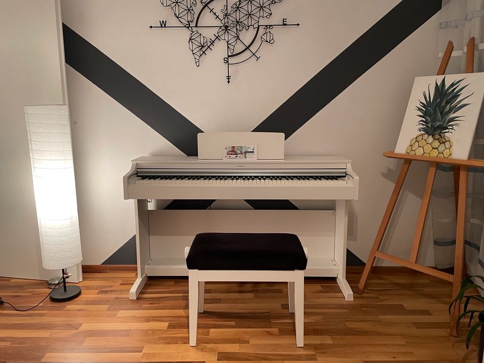 Yamaha Epiano Clavinova YDP CLP mieten mit Lieferung in Schweinfurt