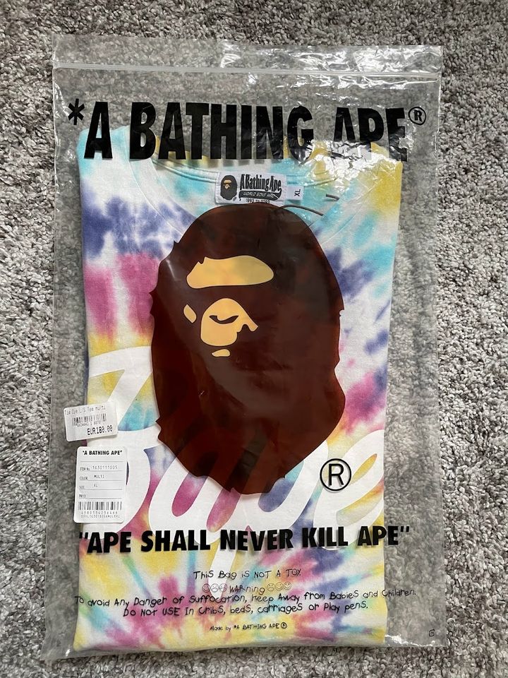 Bape Longsleeve in Berlin