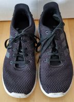 Adidas Hallenturnschuhe schwarz  Gr. US 7 UK 6 1/2 Baden-Württemberg - Wäschenbeuren Vorschau