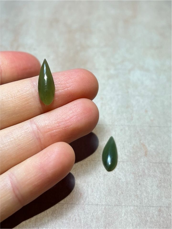 Cabochons Makramee kleine Tropfen Jade Halbedelstein Goa boho in Hamburg