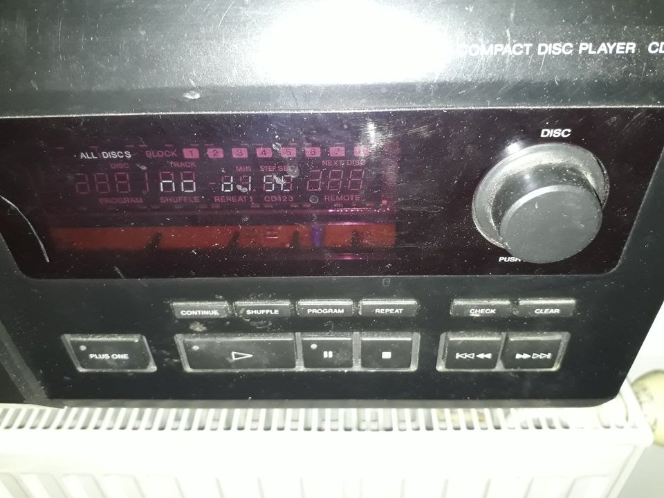 CD Player / Wechsler für 51 CD`s. in Grabenstätt