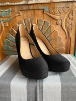 Hübsche Pumps mit Keilabsatz von H&M Saarland - Rehlingen-Siersburg Vorschau