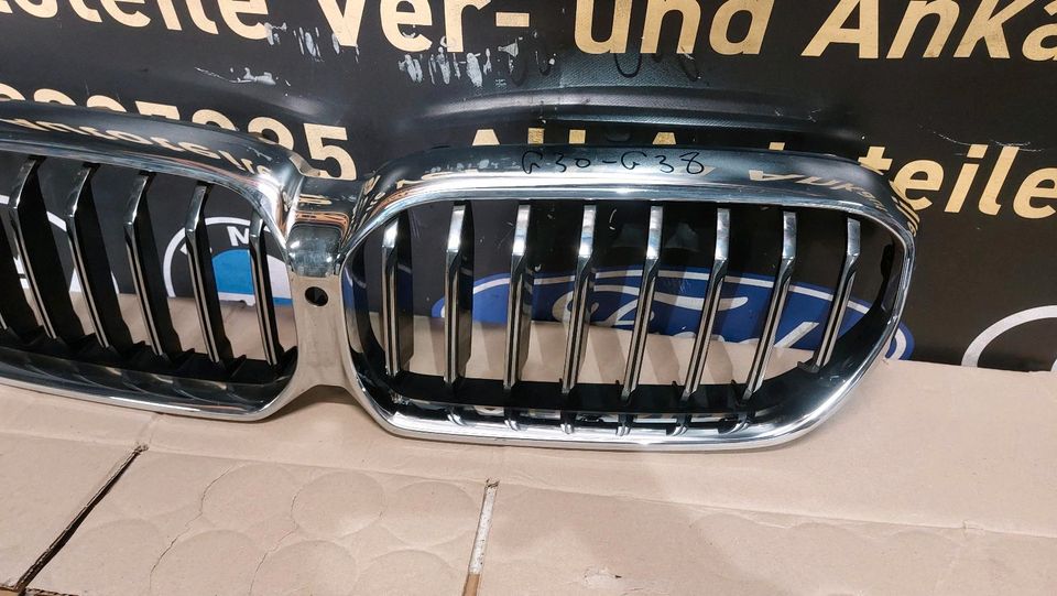 Bmw 5er G30 F90 G31 G38 Kühlergrill Grill 9852283 9852284 wie neu in Bochum