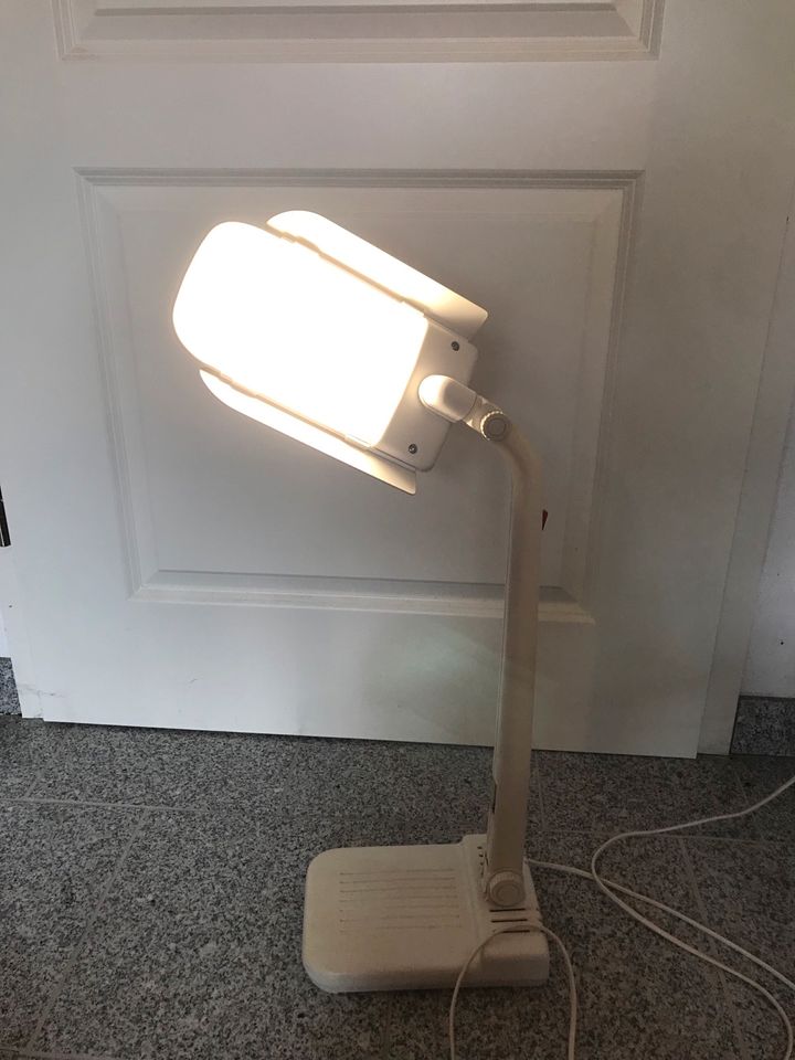 Vintage/Retro Schreibtischlampe/Schreibtischleuchte alt 80er in Mainz