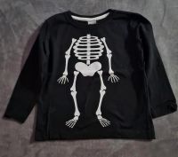 Langarmshirt Skelett Halloween   Größe 98 schwarz Hessen - Neukirchen Vorschau