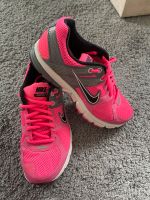 Nike Schuhe Gr. 38 Pink Dresden - Kleinzschachwitz Vorschau