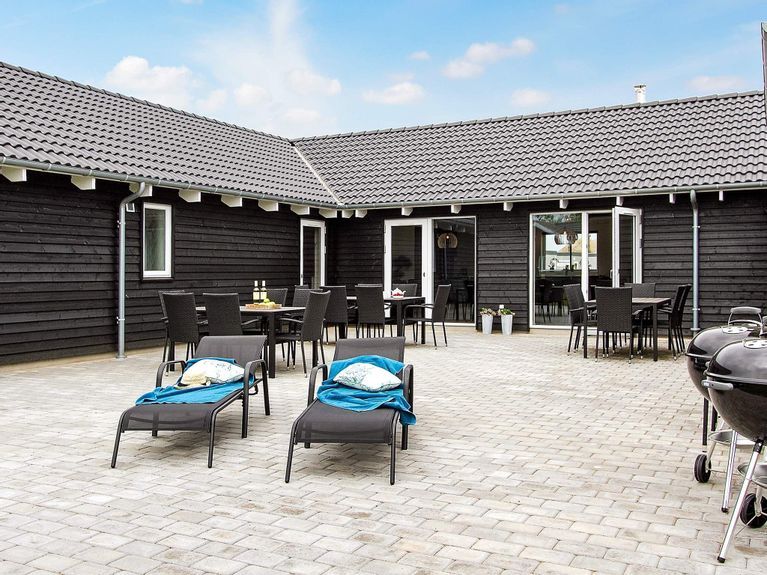 Ferienhaus mit Pool in Kappeln (Ostsee) für 20 Personen + 2 Hunde in Kappeln