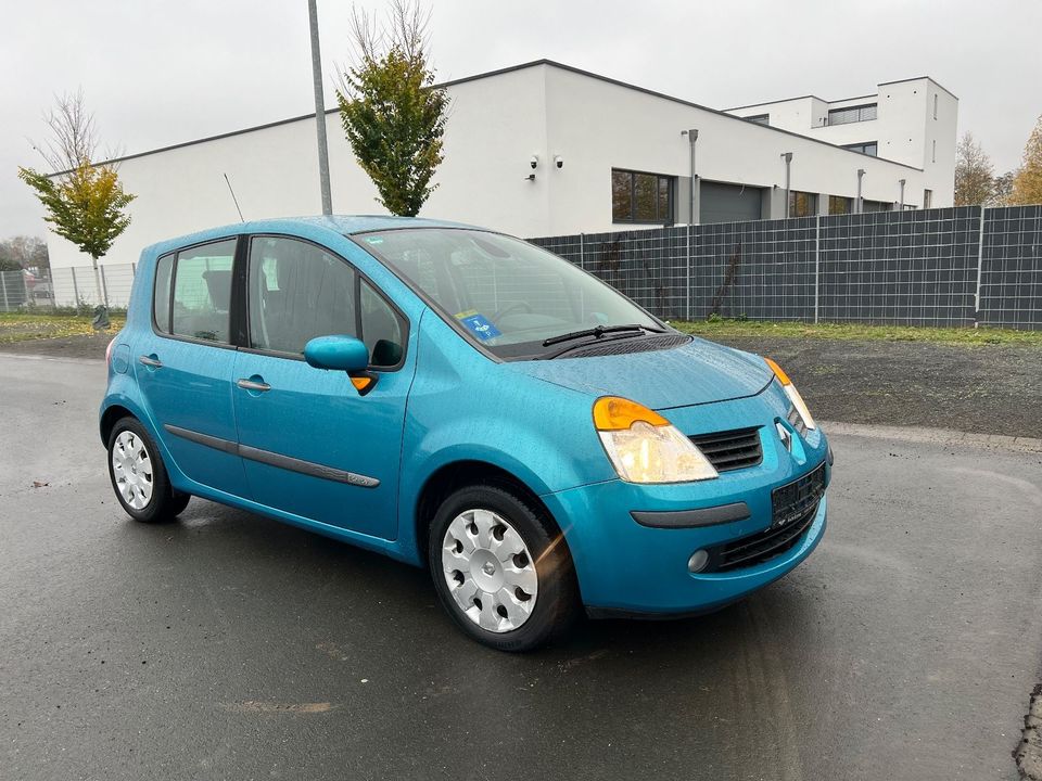 Renault Modus Dynamique,Klimaautomatik,8xbereift in Gießen