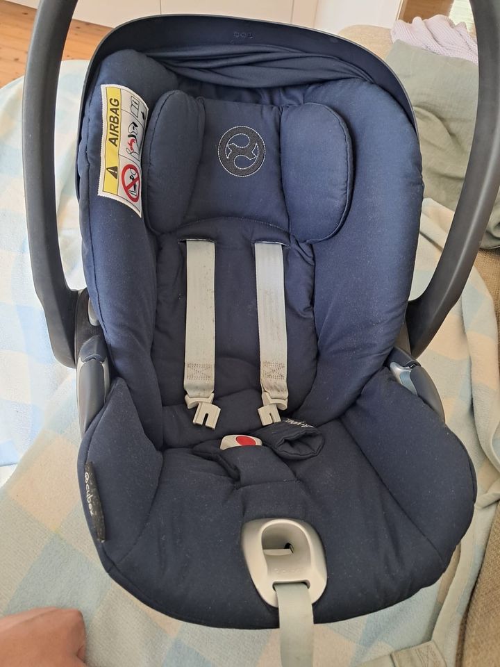 Cybex cloud Z2 i-size Babyschale in Blau mit Base in Bochum