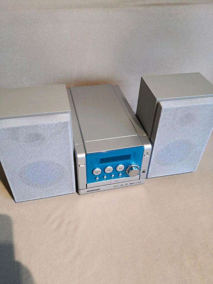 Kompakt Stereo Anlage Universum DVD-DR 1046 in Mosbach