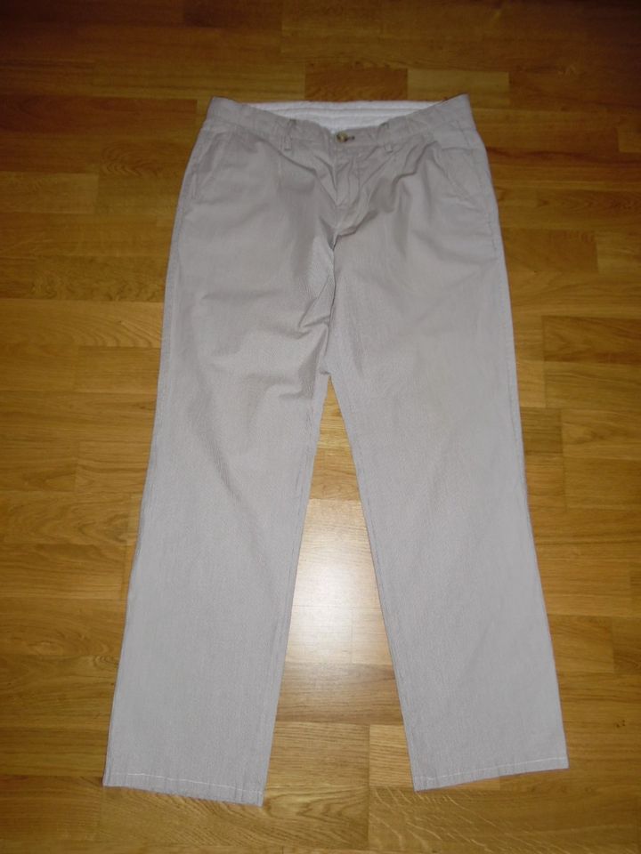 Massimo Dutti Chino Hose in Gr. M in Lindau