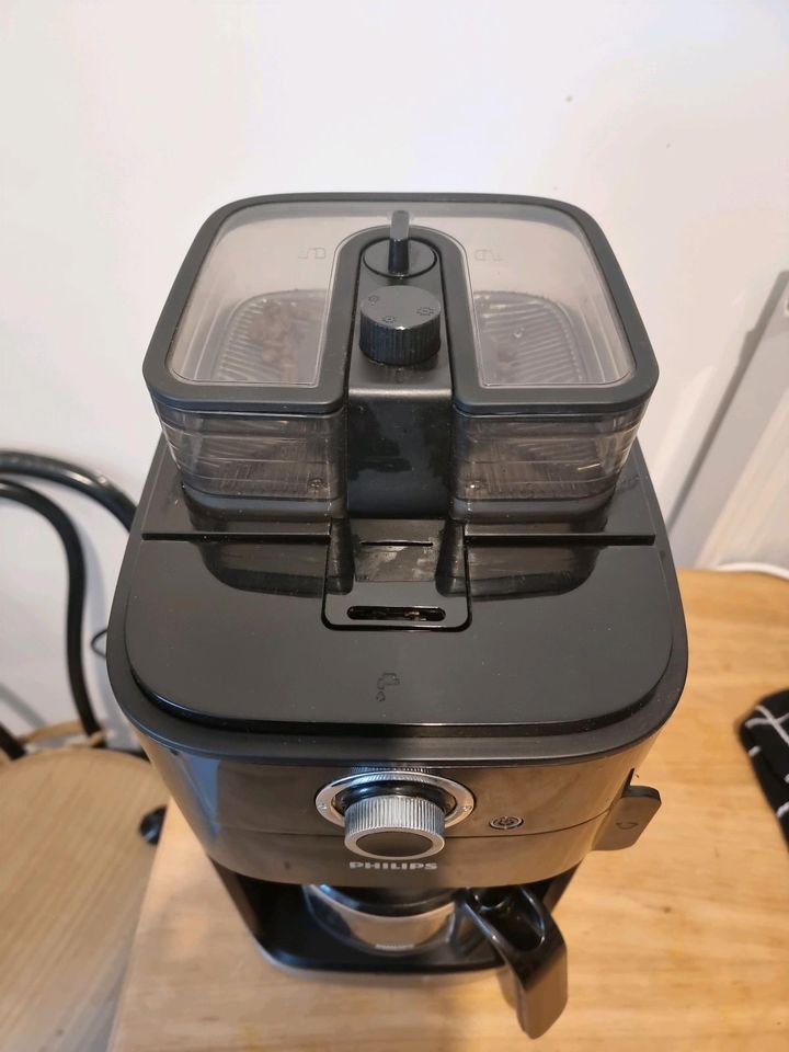 Philips Filter kaffeemaschine  neuer NP:  155€ in Frankfurt am Main