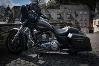 Harley Davidson Street Glide FLHX Matt-Schwarz Jekill & Hyde Hessen - Oberursel (Taunus) Vorschau