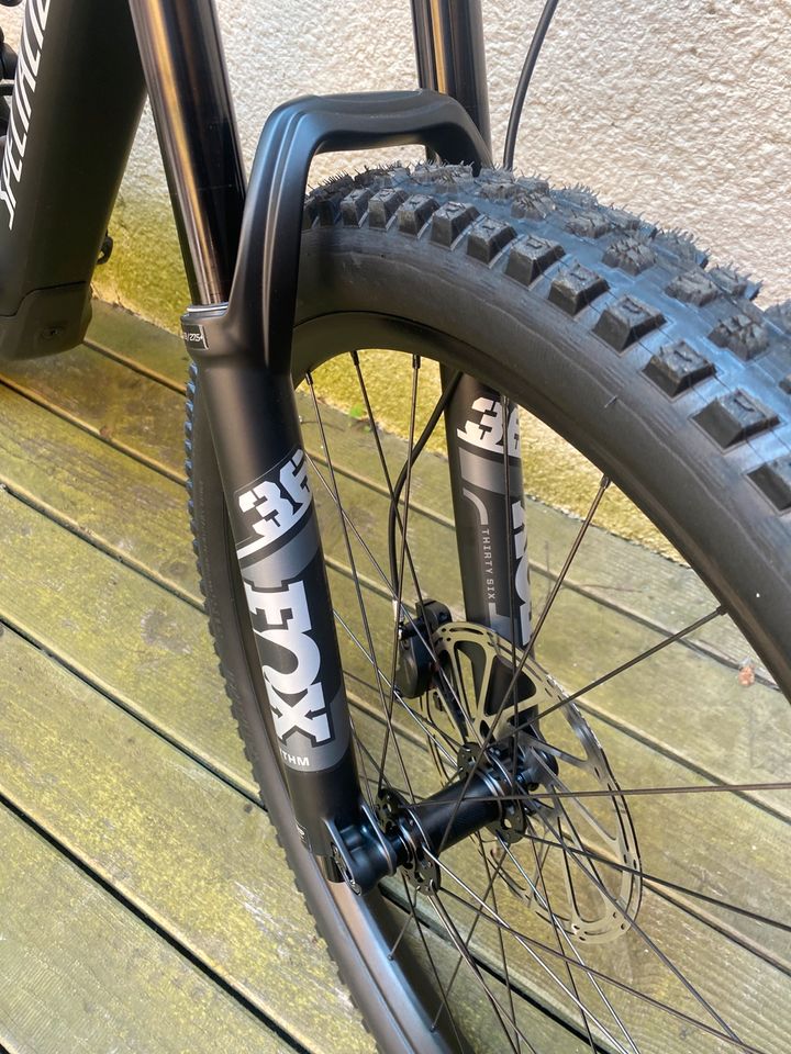 Specialized Levo Comp Carbon S6 Neu in Köln