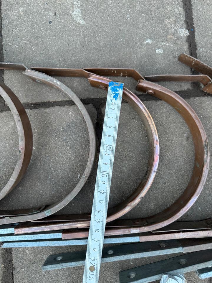 8 Rinnenhalter Dachrinne Größe 333 für Kupferrinne unbenutzt in Bad Mergentheim