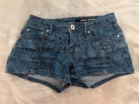 Original DKNY Jeansshorts Damen Größe 25 in Farbe Dunkelblau Brandenburg - Potsdam Vorschau