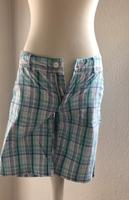 Blau-Türkis-weiß gestreifte Bermudas von H&M, Gr 36 Hessen - Eschborn Vorschau