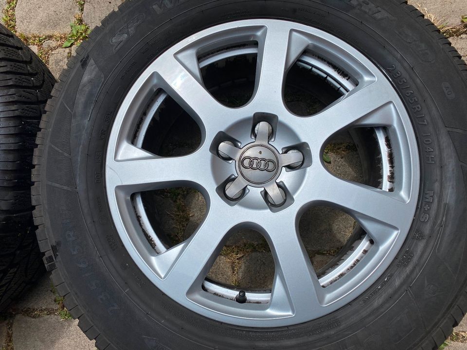 17 Zoll Audi Q5 8R Alufelgen 7Jx17H2 ET37 5x112 235/65 R17 Winter in Klein-Winternheim