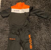 Givova Trainingsanzug schwarz/orange Größe L Nordrhein-Westfalen - Pulheim Vorschau