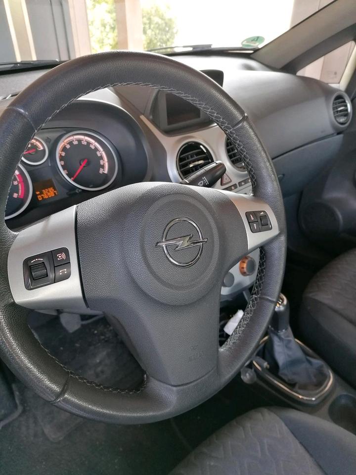 Opel Corsa Bj. 2013 - 77 Tkm 1,4 l Aktiv mit Klima Sitzheizung in Lutherstadt Wittenberg