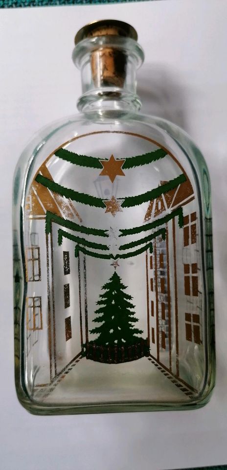 Holmegaard Weihnachtsflasche 1982 in Felde