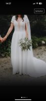 Brautkleid edel Hochzeitskleid mit Schleppe & Spitze vintage Sachsen-Anhalt - Dessau-Roßlau Vorschau