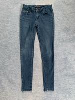 Levis Jeans Größe  34/36 Rheinland-Pfalz - Gückingen Vorschau