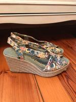 Tommy Hilfiger Schuhe / Sandalen Damen Gr. 40 Brandenburg - Potsdam Vorschau