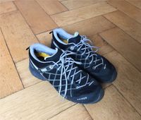 Salewa Trekkingschuhe Größe 40.5/7 schwarz München - Schwanthalerhöhe Vorschau