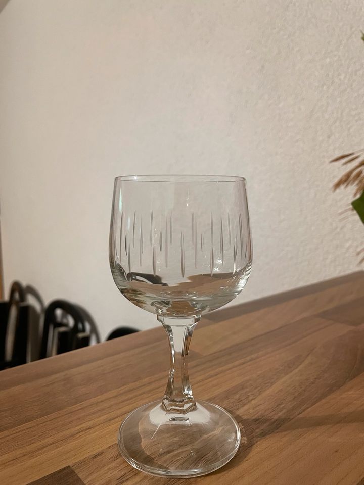 Gläser aus Gaststättenauflösung in Dresden