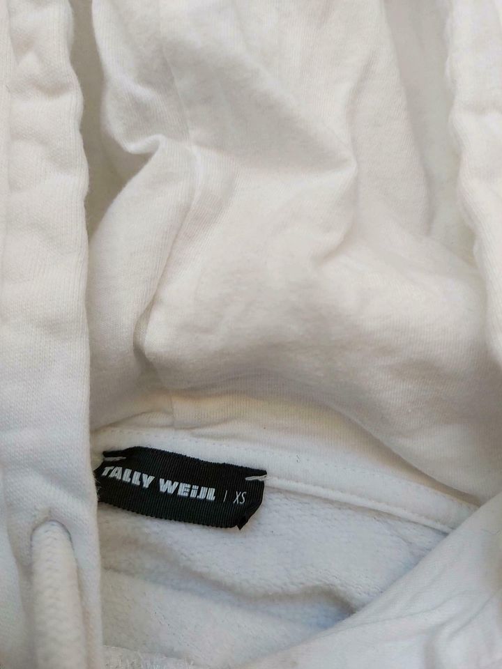 Sweatshirt Tally Weijl Größe XS in Winsen (Luhe)